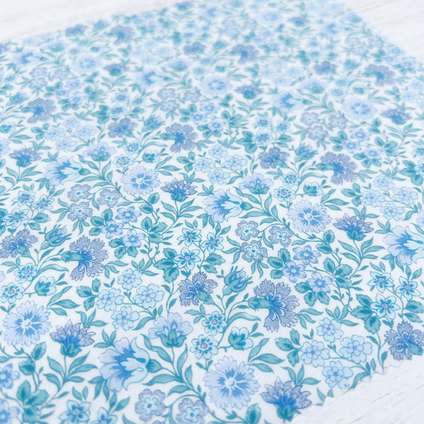 Liberty Carnation Garden Metallic 8x8 Swatch