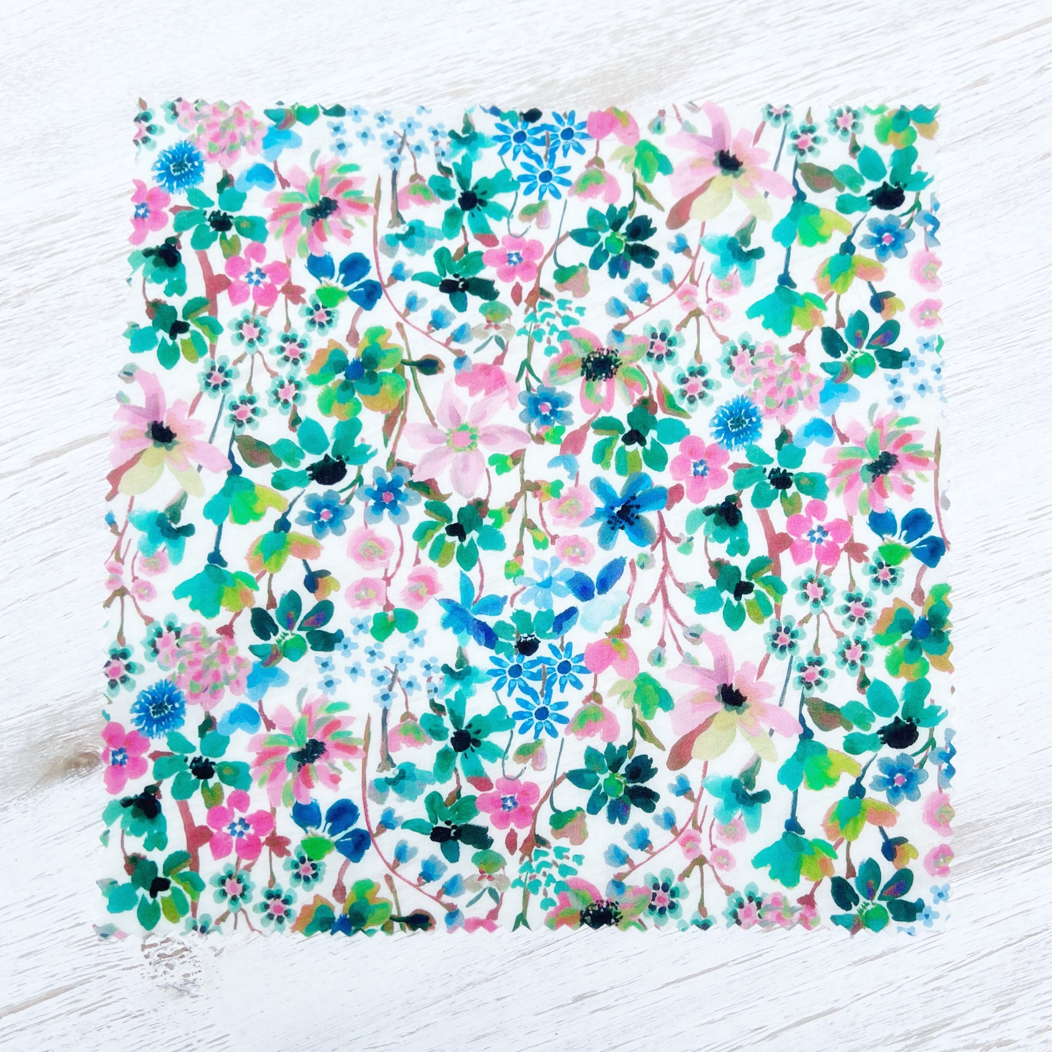 Liberty Dreams of Summer (C) 8x8 Swatch – The Painted Pearl