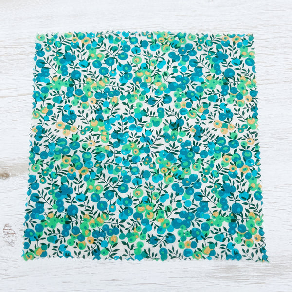 Liberty Tana Lawn Wiltshire Metallic Emerald 8x8 Swatch